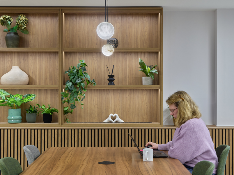 Gallery image for office