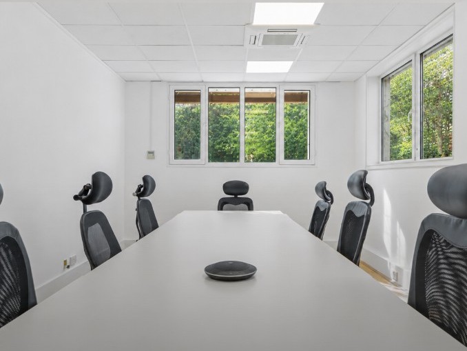 Gallery image for office