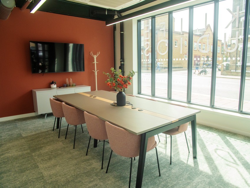 Gallery image for office